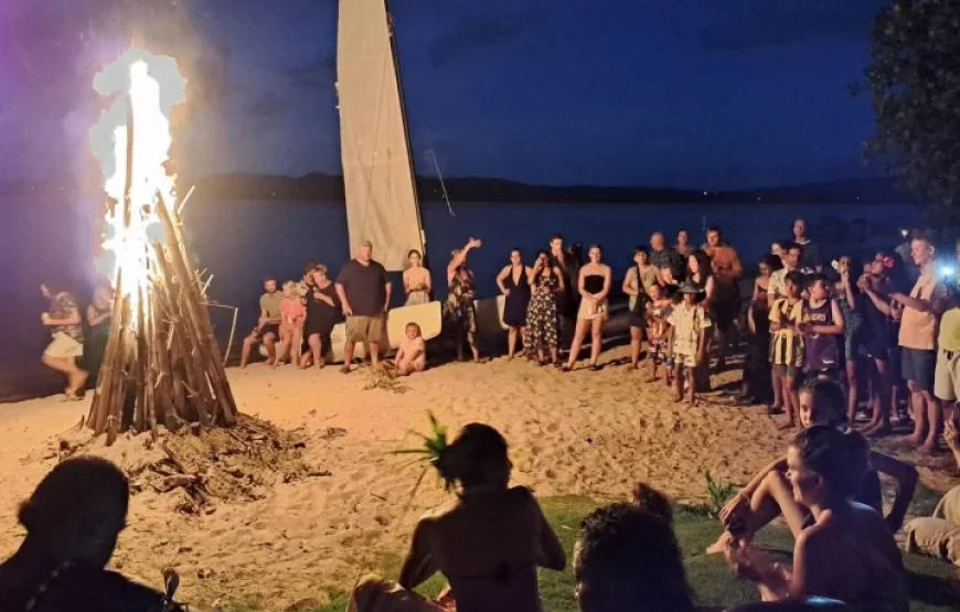 Sunset Cruise Dinner & Show Fiji