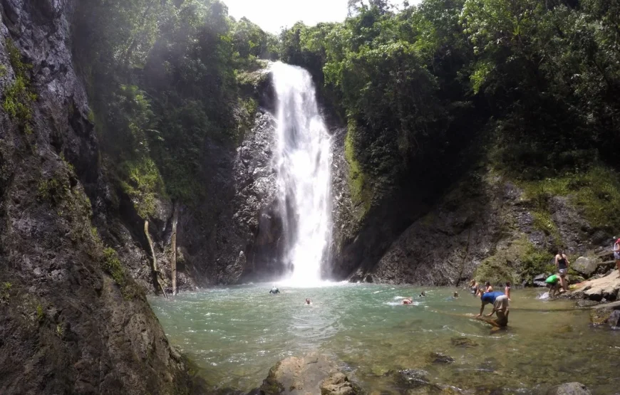 Waterfall Tour Fiji
