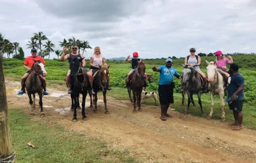 Natadola Bay Combinational Horse Ride + Beach Massage