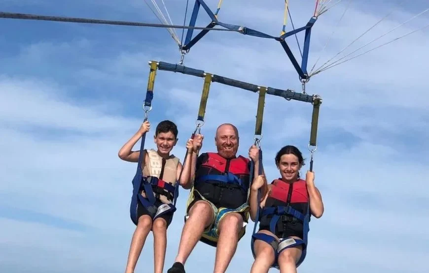 Parasailing & Paragliding in Fiji