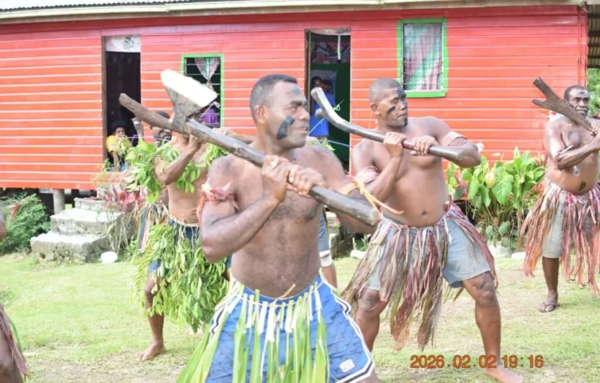Traditional Fijian Village & Nubusenitoa River Pool Tour